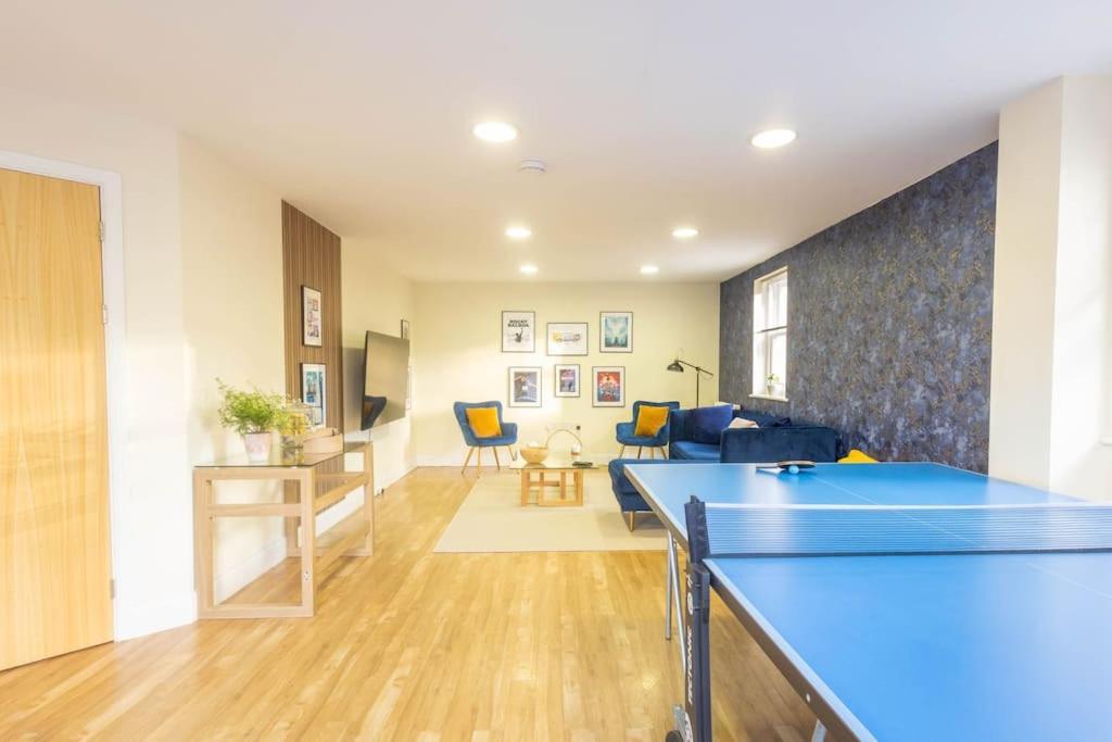 The Wellness Lodge- Gym, Table Tennis, Cinema, Parking And More! Bath Eksteriør billede