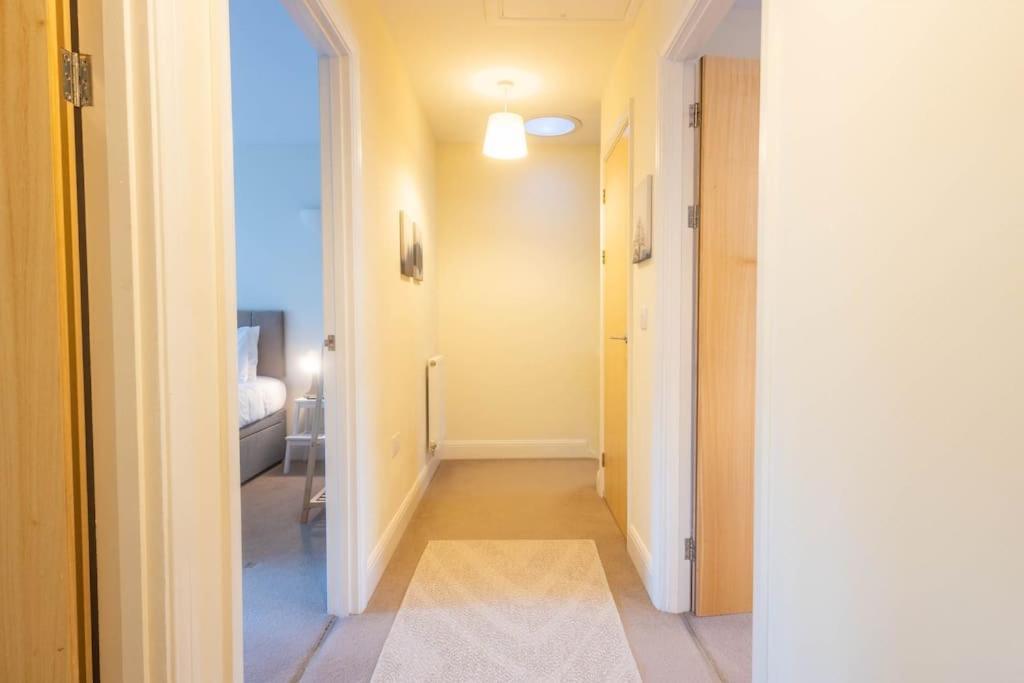 The Wellness Lodge- Gym, Table Tennis, Cinema, Parking And More! Bath Eksteriør billede